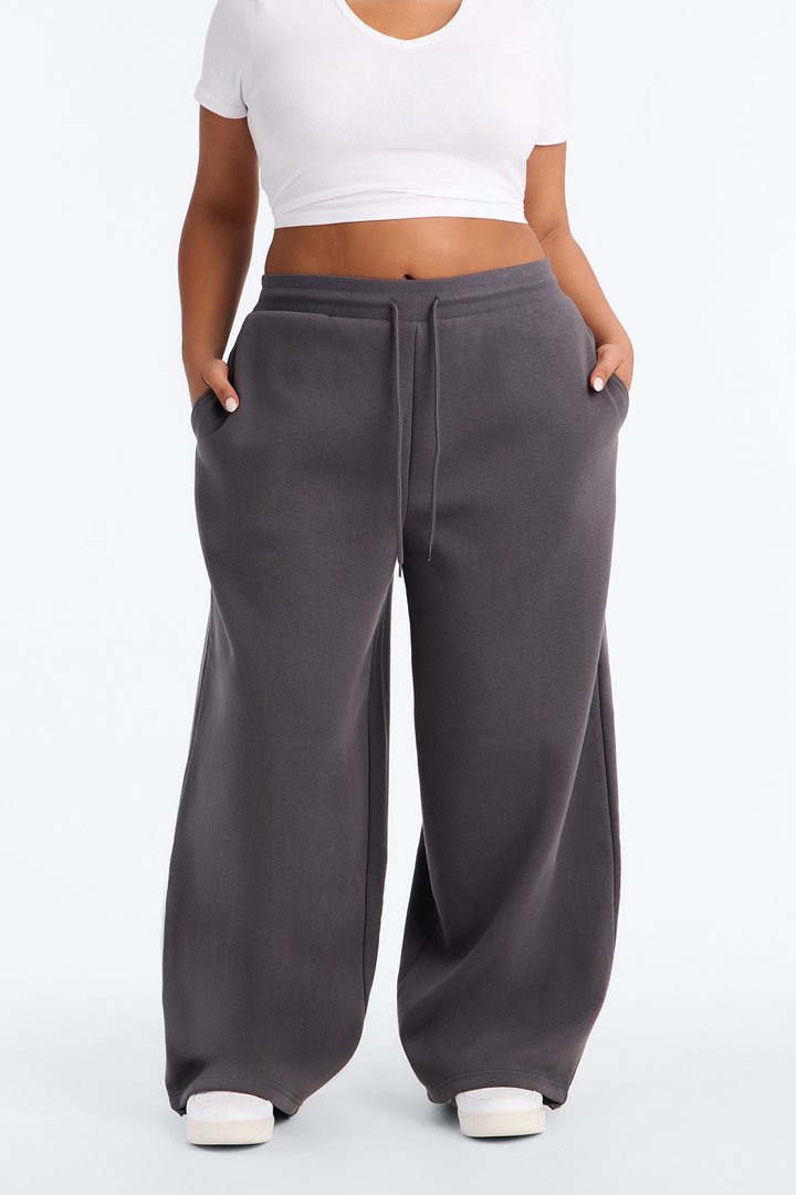 Relax Super Wide Leg Fleece Bungee Pant - Charcoal