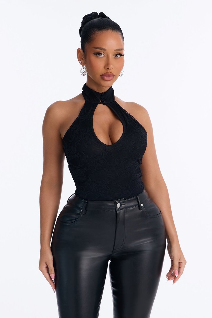 Sotainy Lace Mock Neck Bodysuit - Black