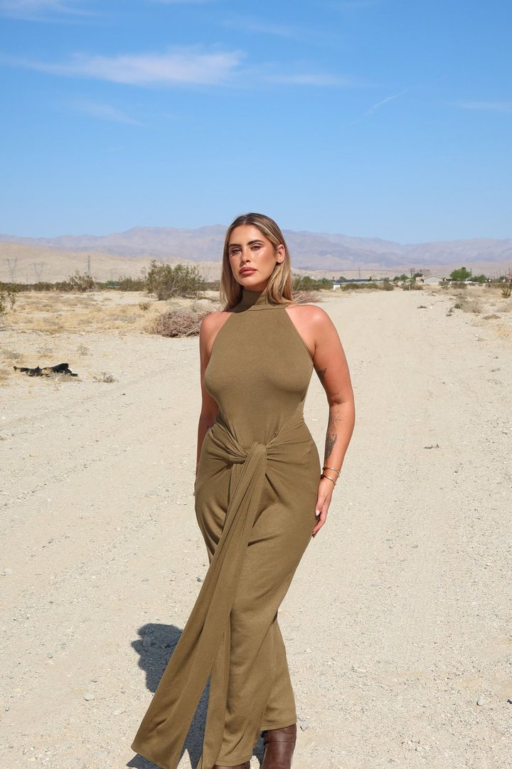 Miko Sweater Maxi Dress - Olive