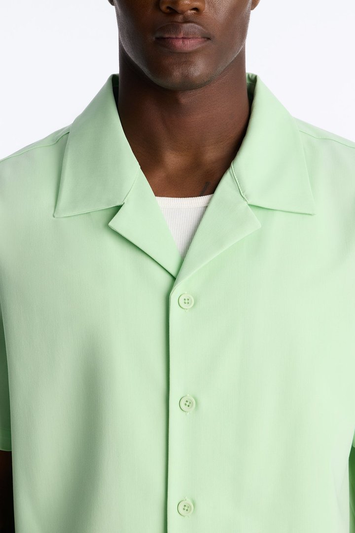 Laguna Boxy Cropped Button Up Shirt - Green