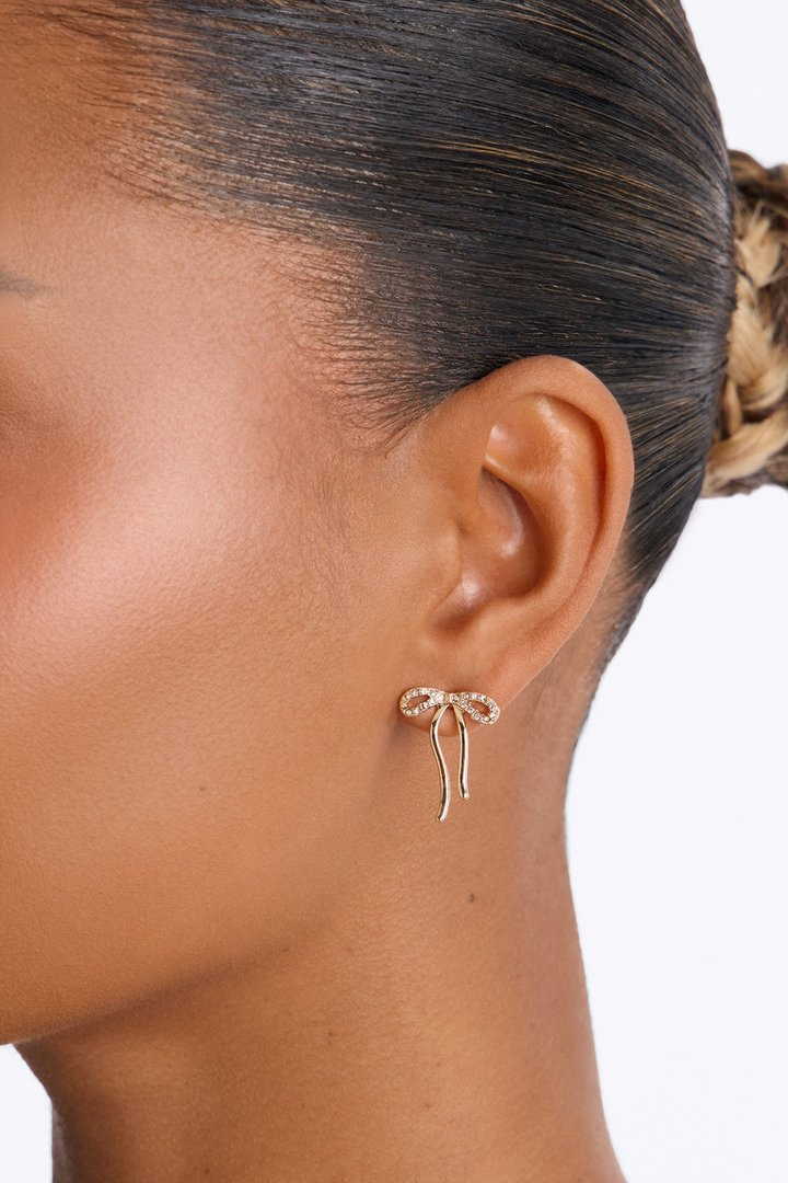Love Me More Stud Earrings - Gold
