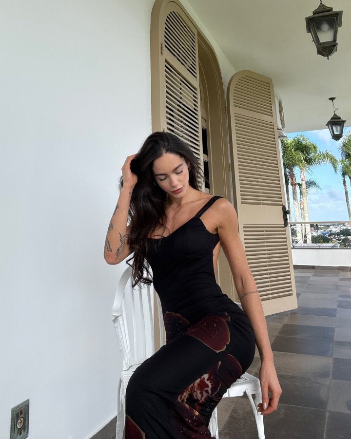 Piper Backless Maxi Dress - Black