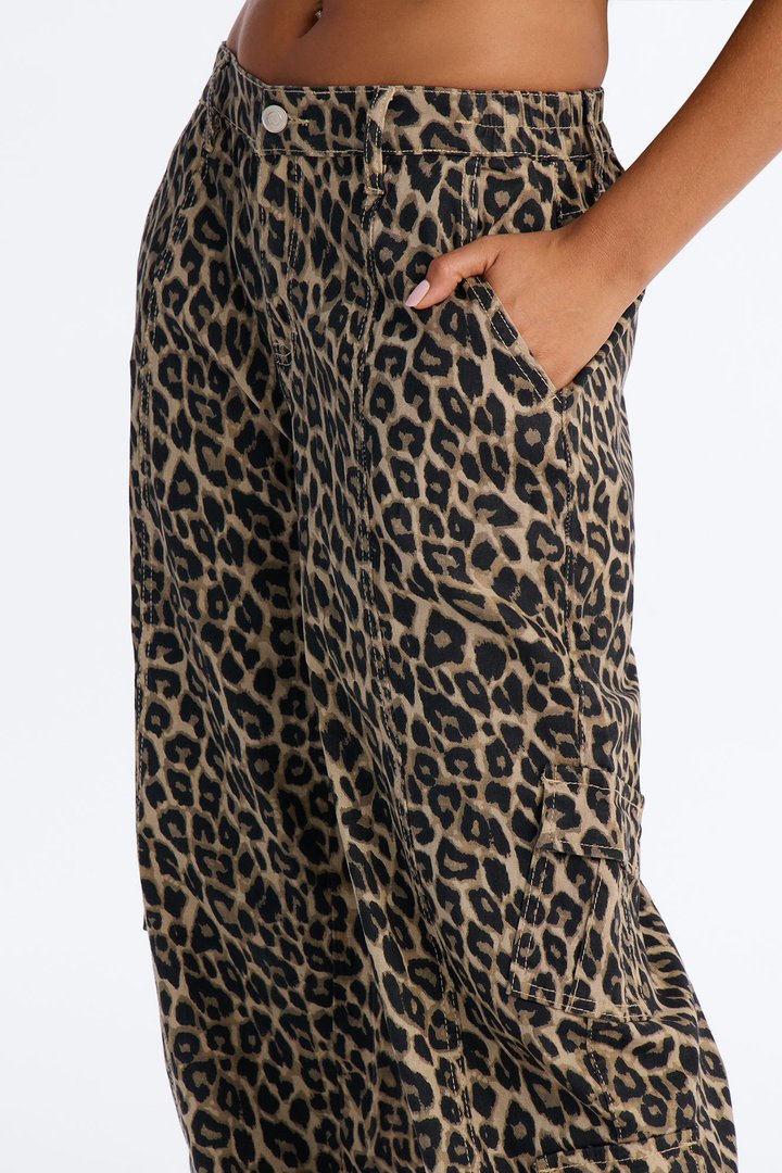 Berkely Washed Leopard Cargo Pant - Leopard