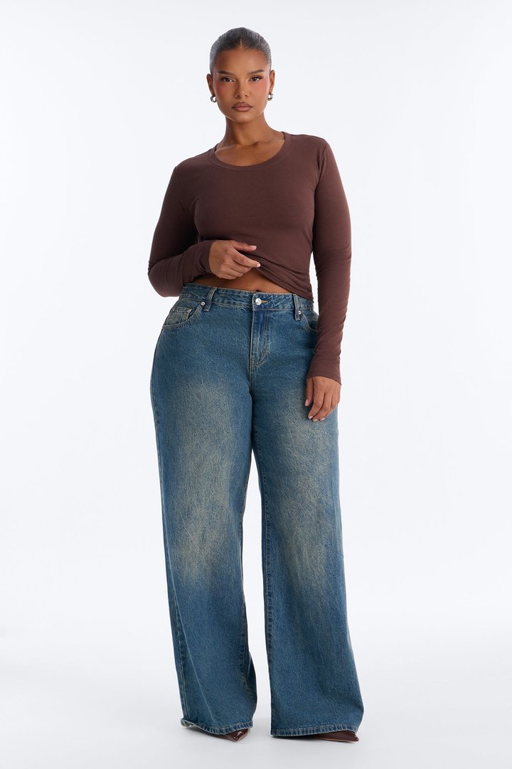 Elise Round Neck Long Sleeve Top - Mocha