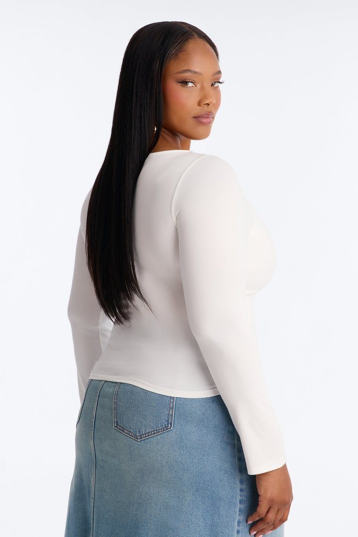 Mallory Long Sleeve Boat Neck Baby Tee - Off White