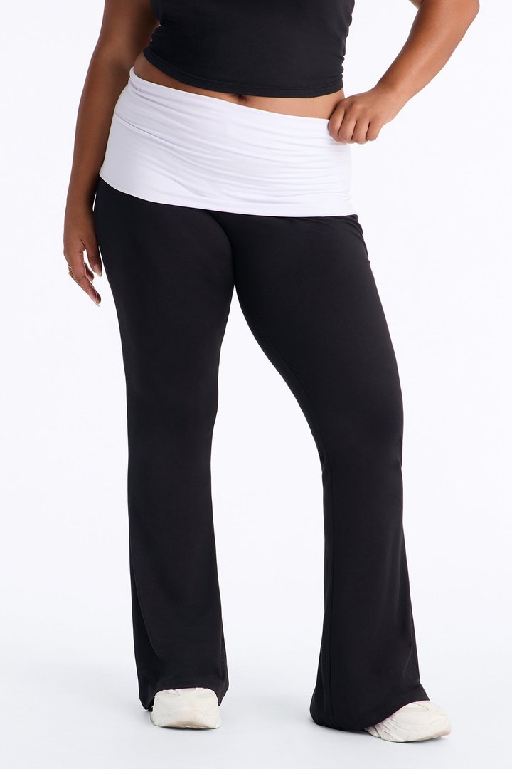 PINK London Foldover Logo Flare Pant - Black/White