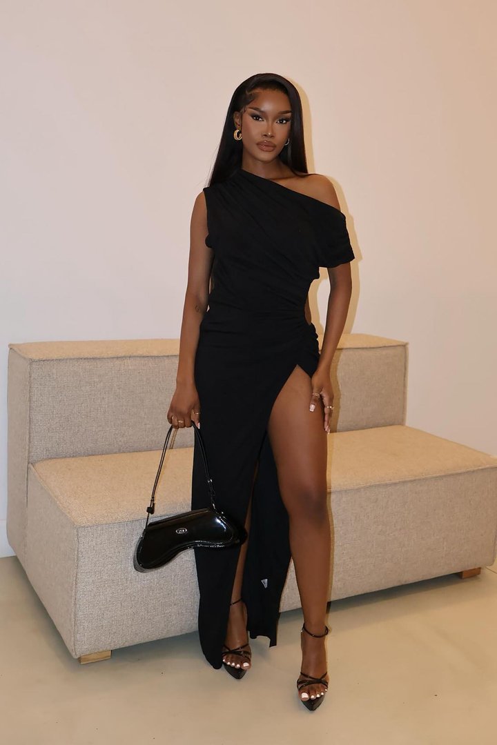 Keep Walking Maxi Dress - Black