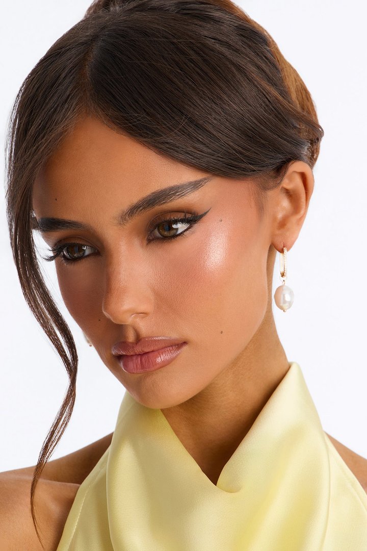 Amelia Pearl Drop Earrings - Gold