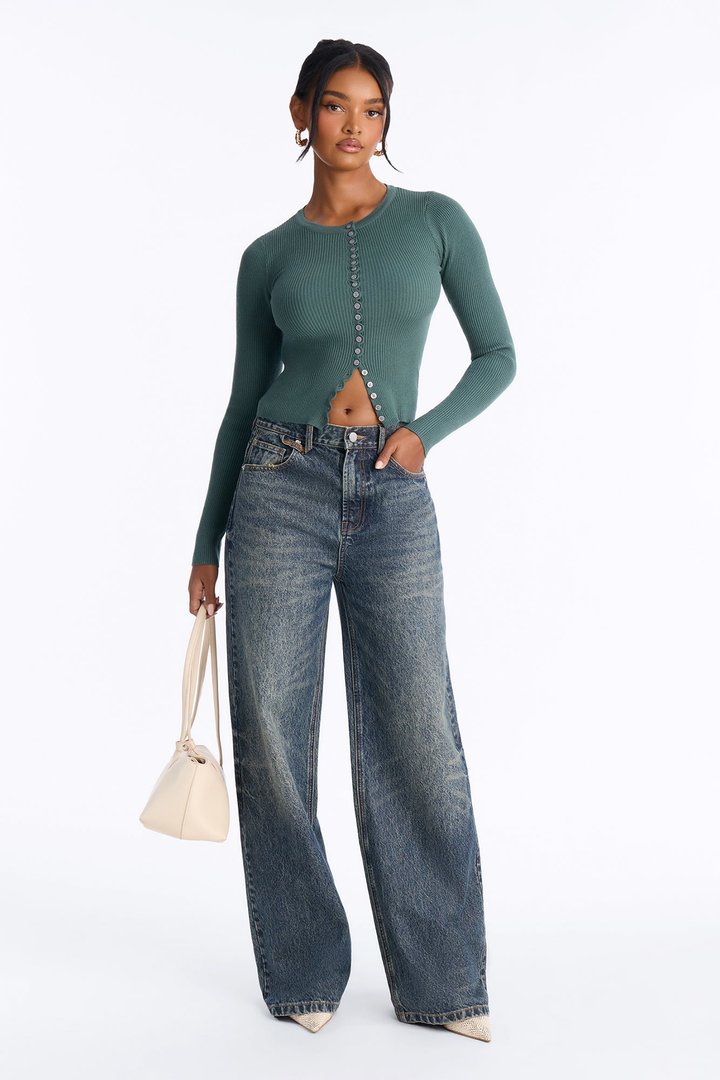 Fall Kiss Fitted Cardigan Sweater - Hunter