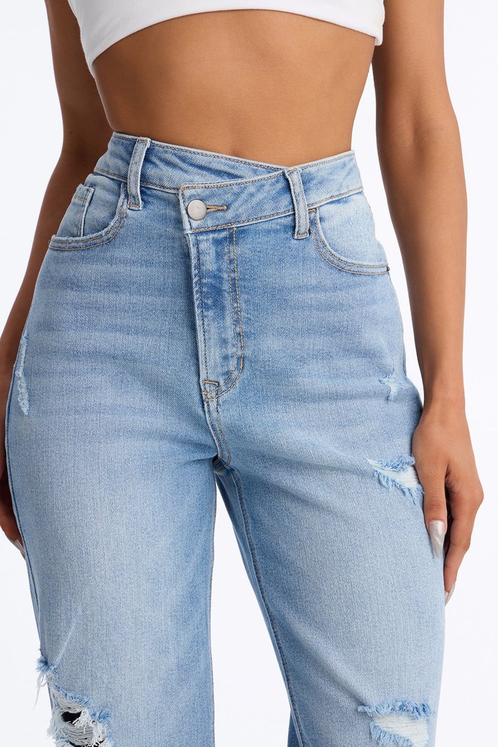 Petite Iconic Crossover Straight Leg Jeans - Light Wash
