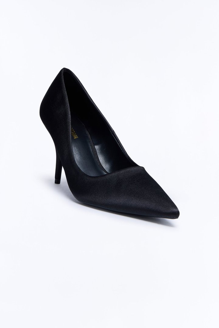 Nissa Satin Pumps - Black