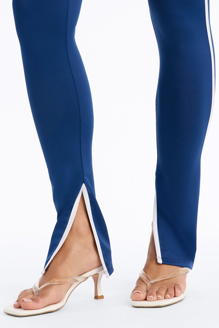 Arabella Athletic Stripe High Rise Legging - Navy