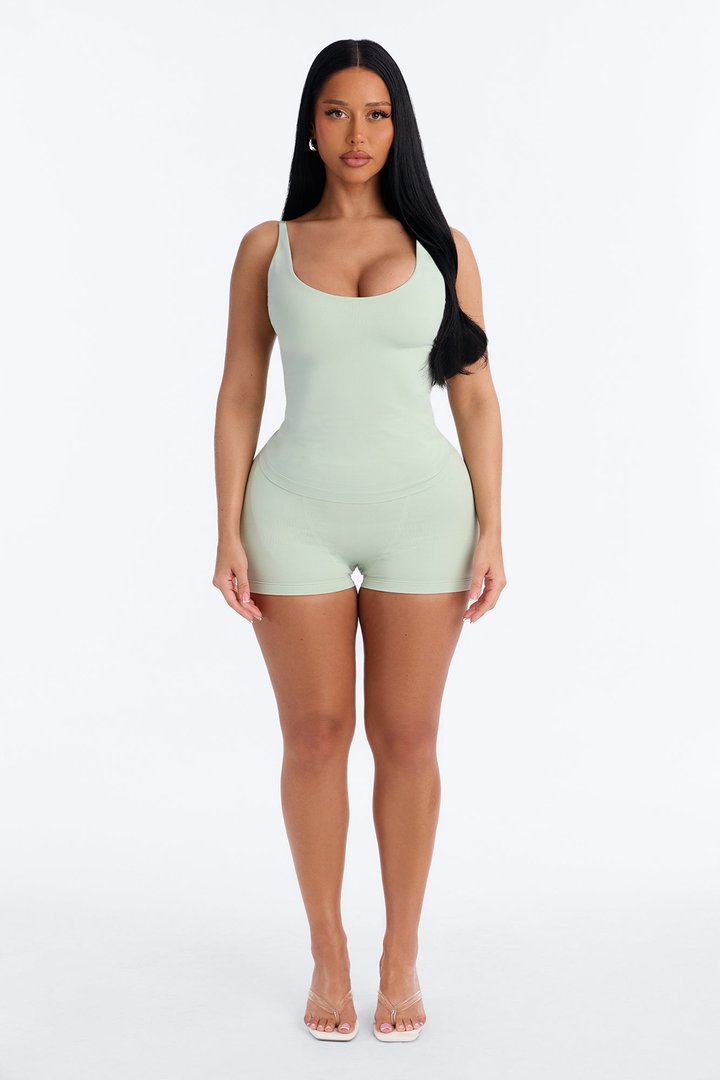 Seamless Smooth Double Lined Scoop Neck Cami Top - Mint