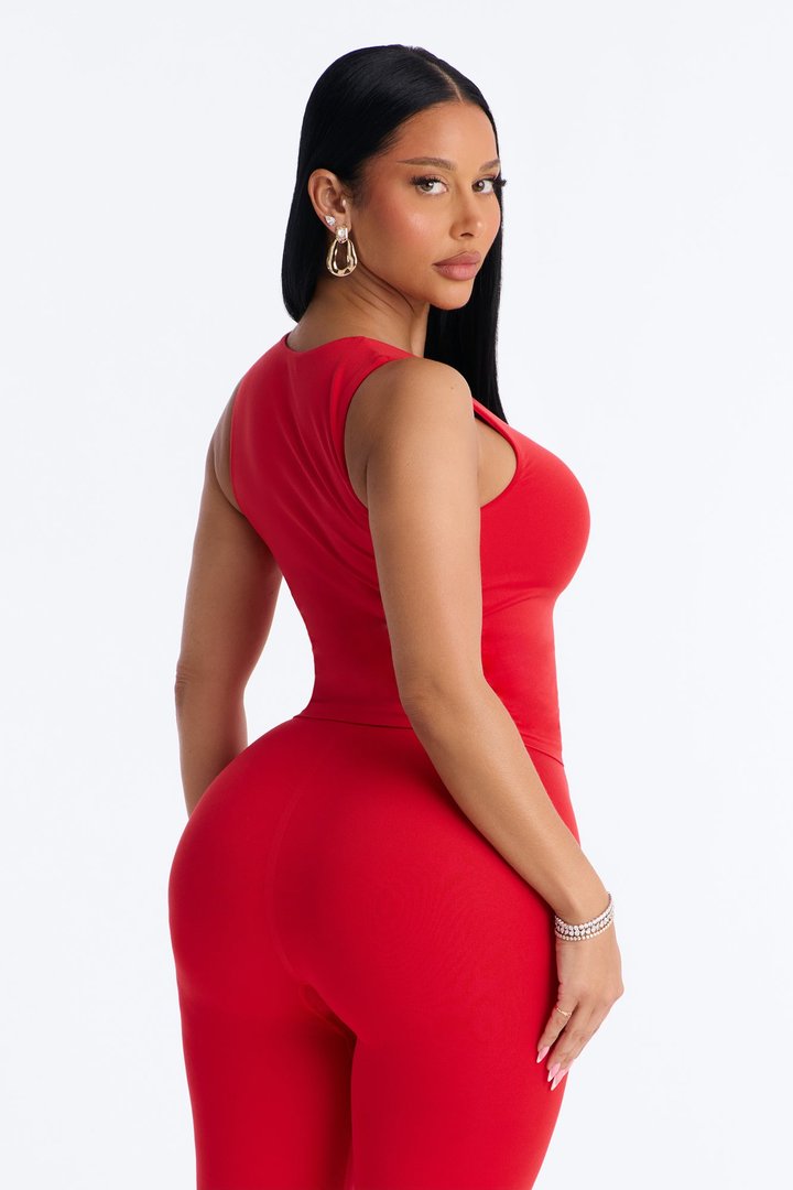 Seamless Smooth Double Lined U Neck Tank Top - DarkRed