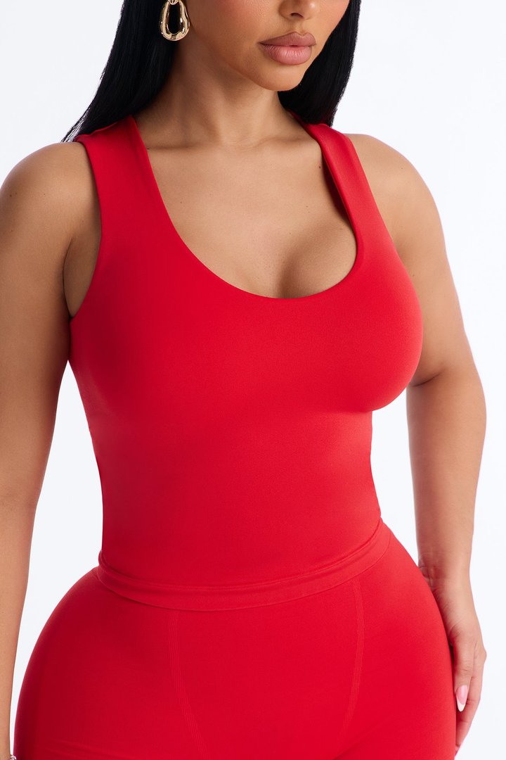 Seamless Smooth Double Lined U Neck Tank Top - DarkRed