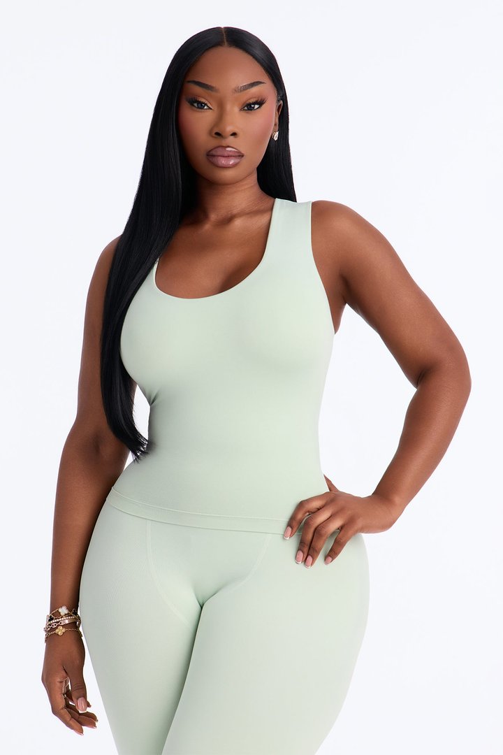 Seamless Smooth Double Lined U Neck Tank Top - Mint