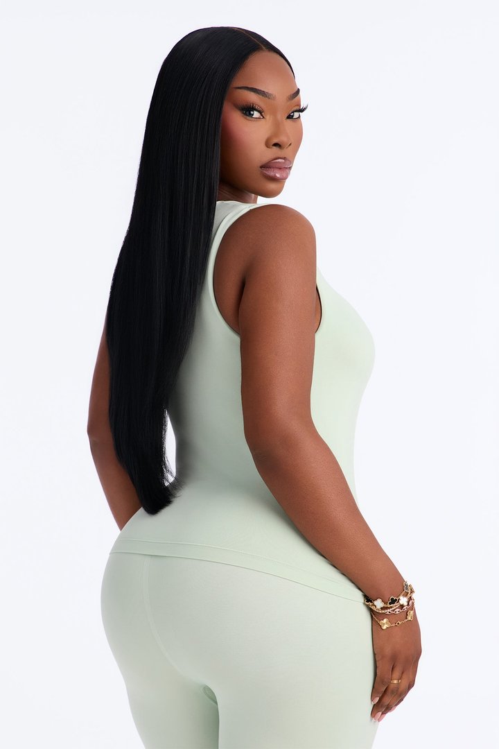 Seamless Smooth Double Lined U Neck Tank Top - Mint