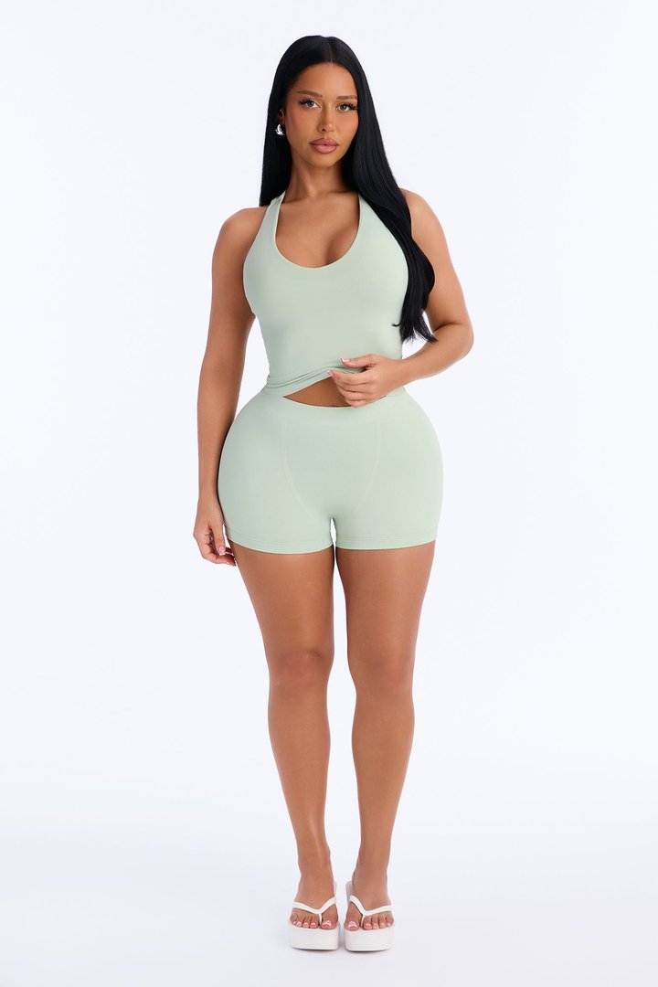 Seamless Smooth Double Lined Micro Hot Short - Mint