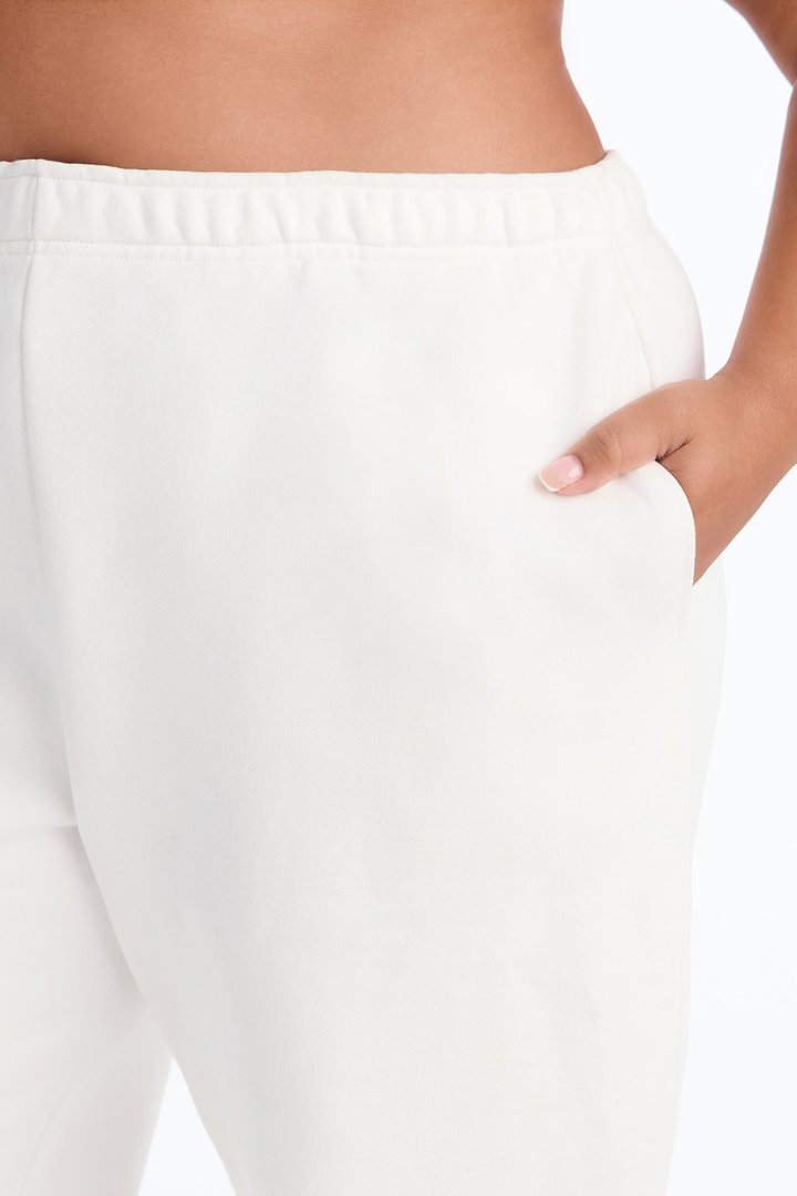 Libby Fleece Straight Leg Sweatpant - White
