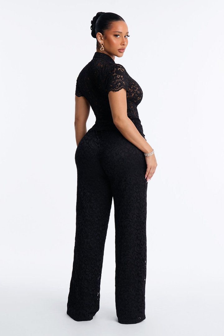 Le Fleur Lace Short Sleeve Pant Set - Black
