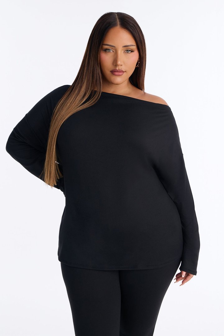 Adrianna Draped Laced Back Capri Set - Black