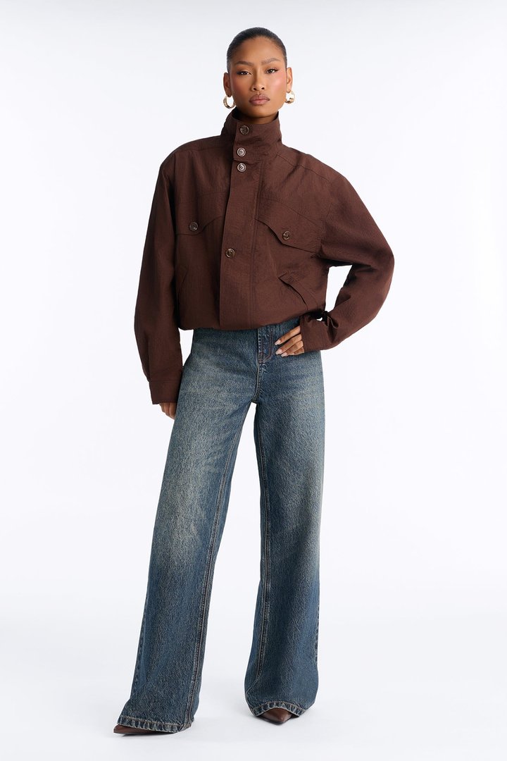 Pretty Chill Funnel Neck Windbreaker - Chocolate