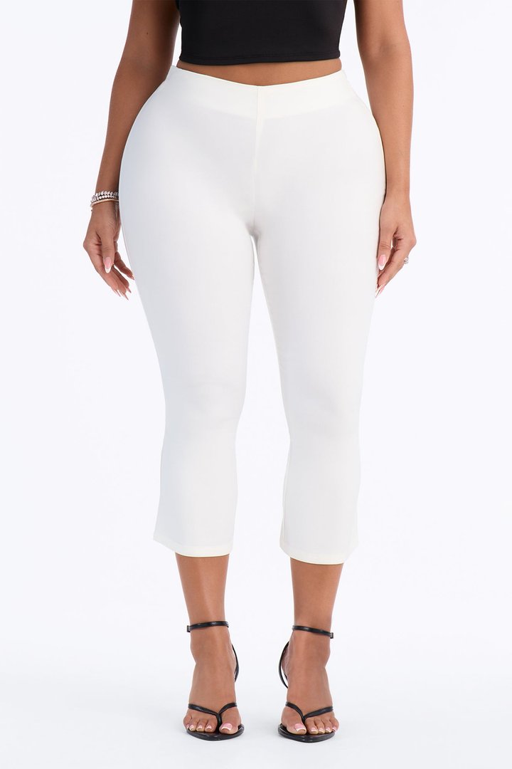 Lenora Capri Mid Rise Pant - White