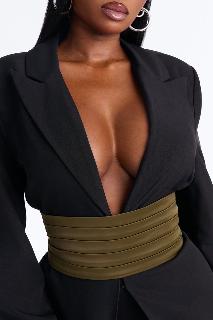 Juniper Plunging Cummerbund Belted Waist Blazer - Black