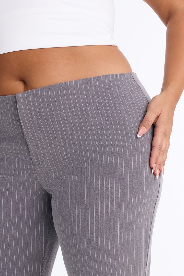 Leina Low Rise Straight Leg Trouser - Charcoal