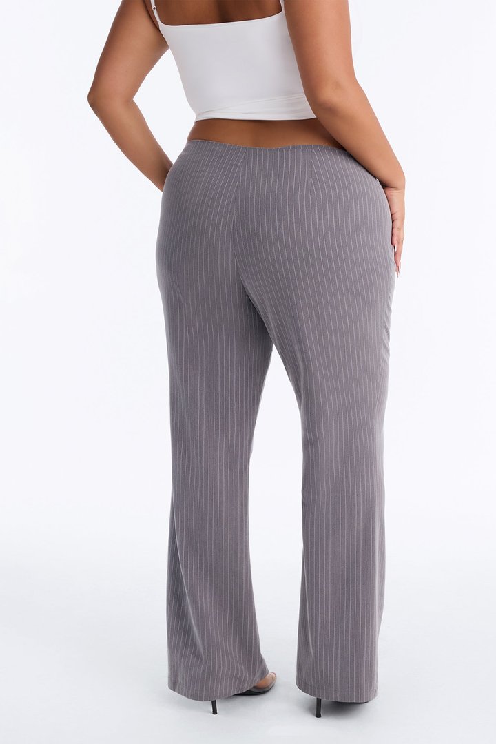 Leina Low Rise Straight Leg Trouser - Charcoal