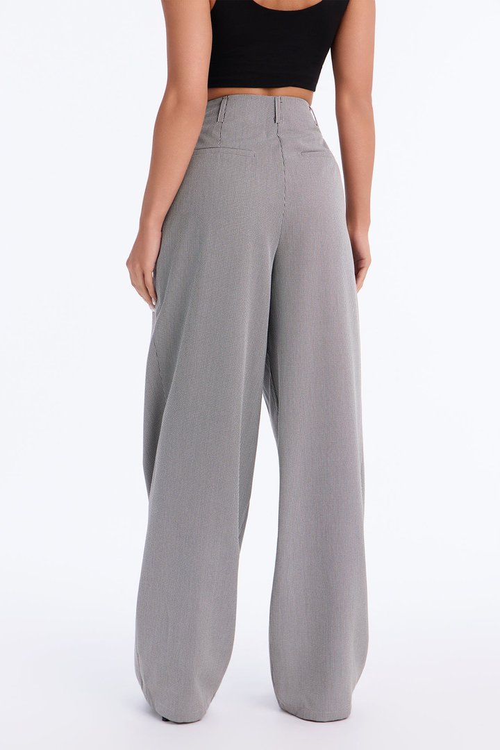 Alexis Straight Leg Pleated Houndstooth Trouser - Black/combo