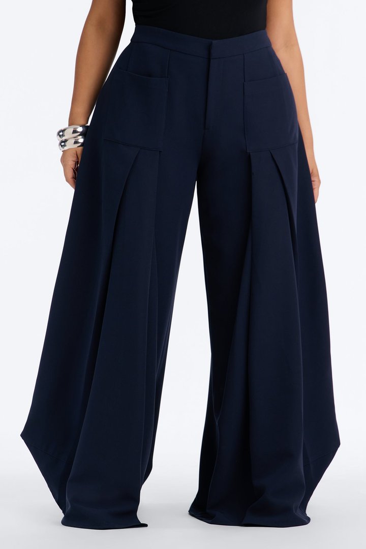 Stand Out Super Wide Pleated Trouser - Navy