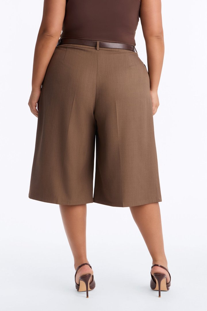 Sabine Belted Bermuda Short - Caffe