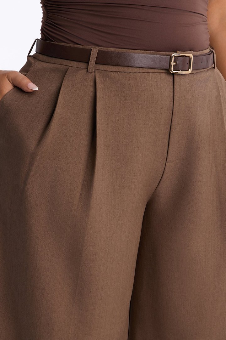 Sabine Belted Bermuda Short - Caffe