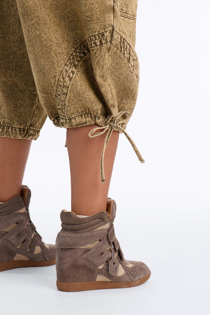 Alicia Washed Twill Bermuda Short - Olive