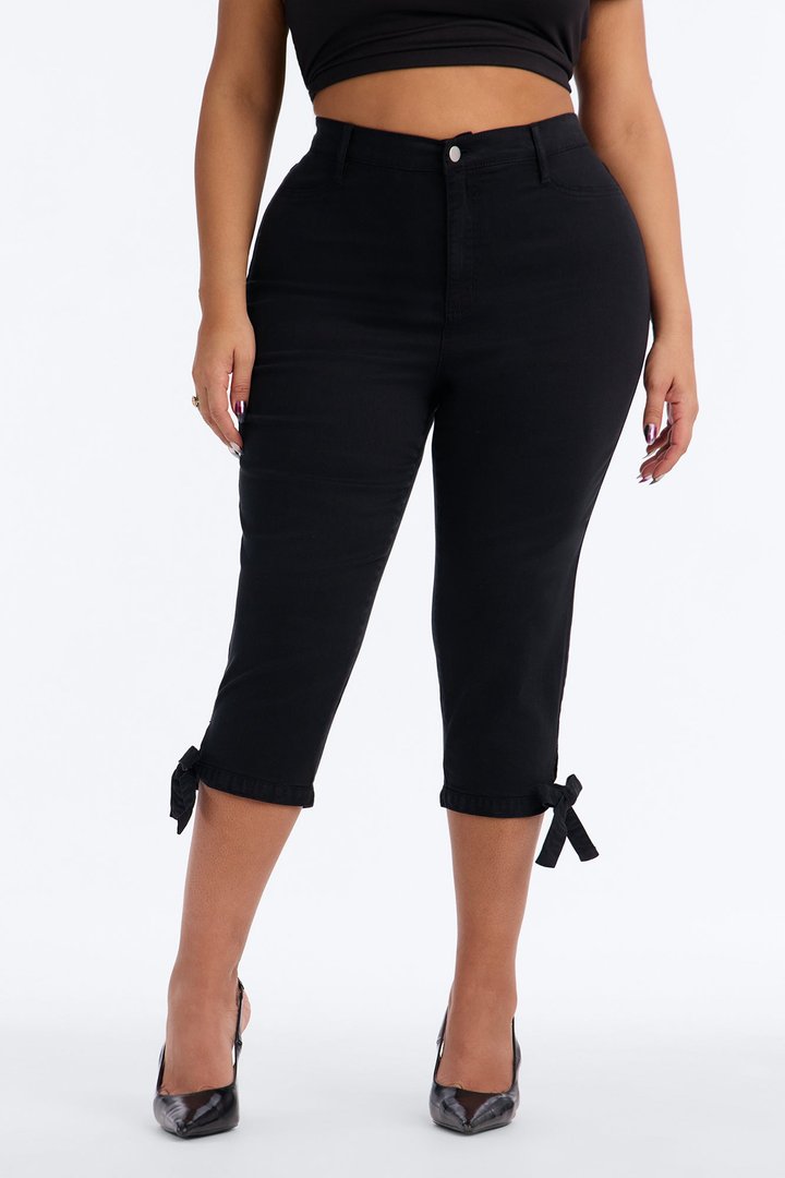 Classic Color High Waist Bow Tie Capri Jeans - Black