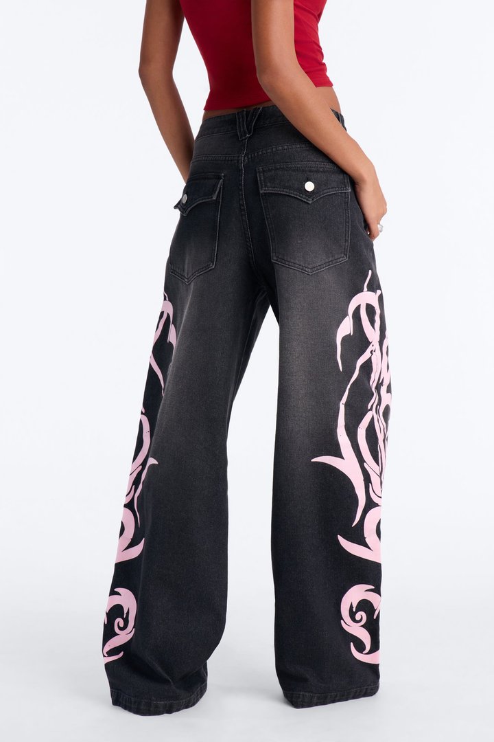 Sentimental Value 90s Baggy Printed Jeans - Black Wash