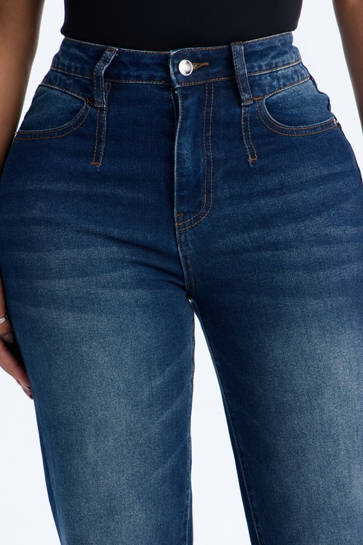 Kimmie Curvy High Rise Mom Jeans - Dark Wash
