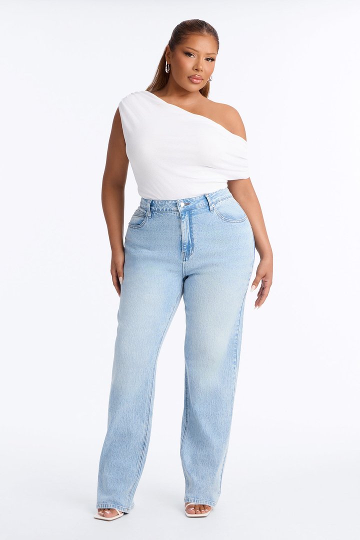 Kennedy Classic High Rise Low Stretch Straight Leg Jeans - Light Wash