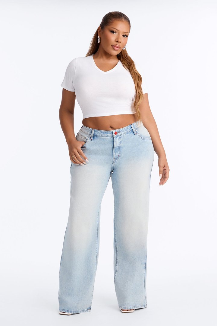 The 412 Low Rise Rigid Wide Leg Jeans - Light Wash