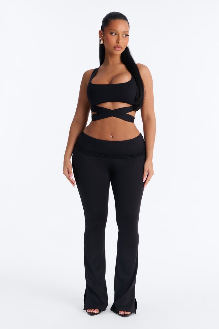 Seamless Smooth Double Lined Tie Waist Bra Top - Black