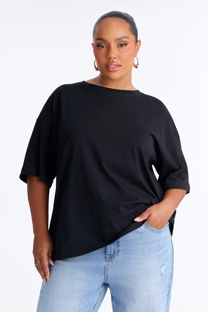 100% Premium Cotton Short Sleeve Boyfriend T-Shirt - Black