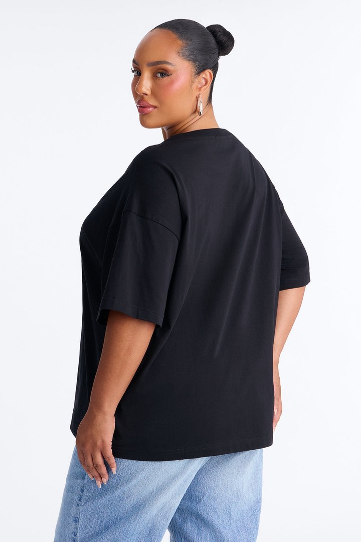 100% Premium Cotton Short Sleeve Boyfriend T-Shirt - Black