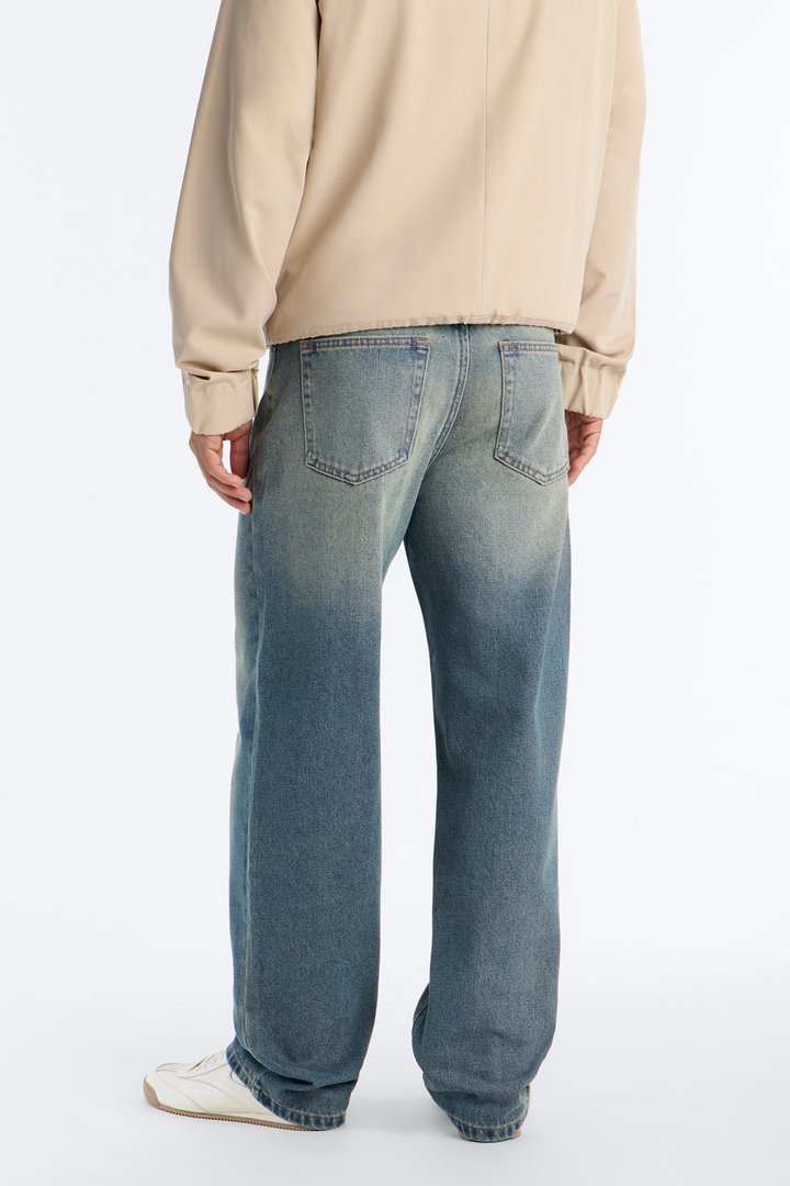 Essential Straight Rigid Jean - Vintage Blue Wash