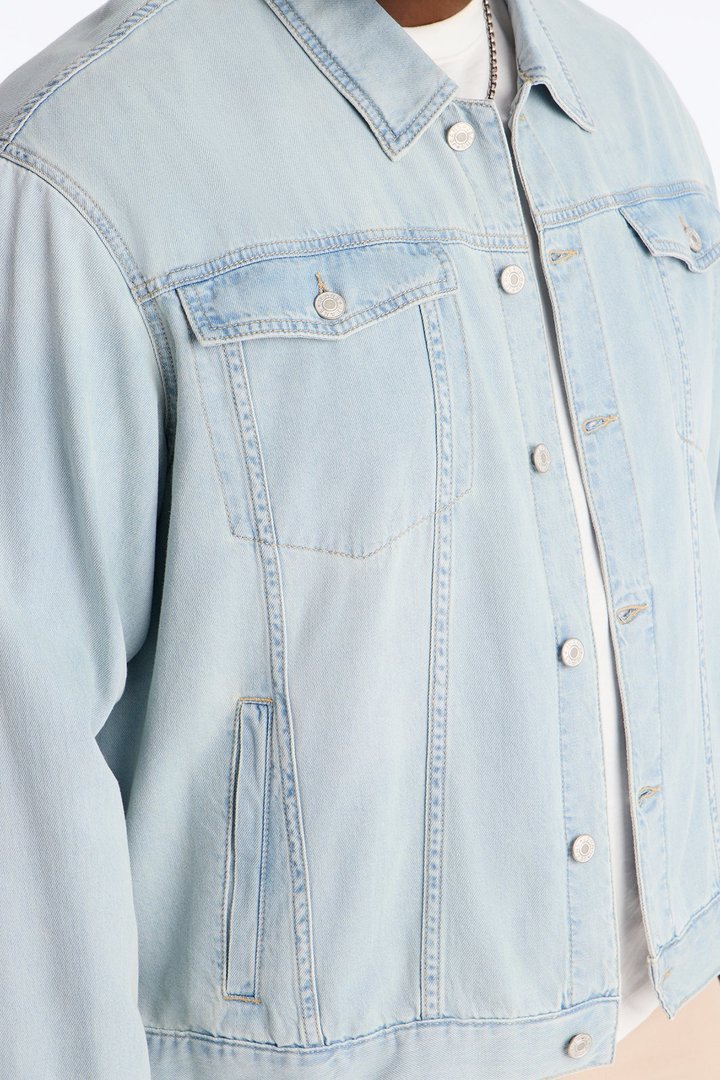 Everyday Hemp Denim Trucker Jacket - Light Blue Wash