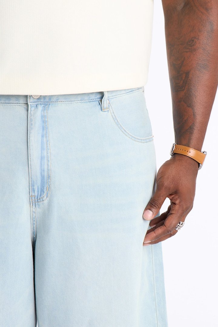 Everyday Hemp Baggy Denim Short - Light Blue Wash