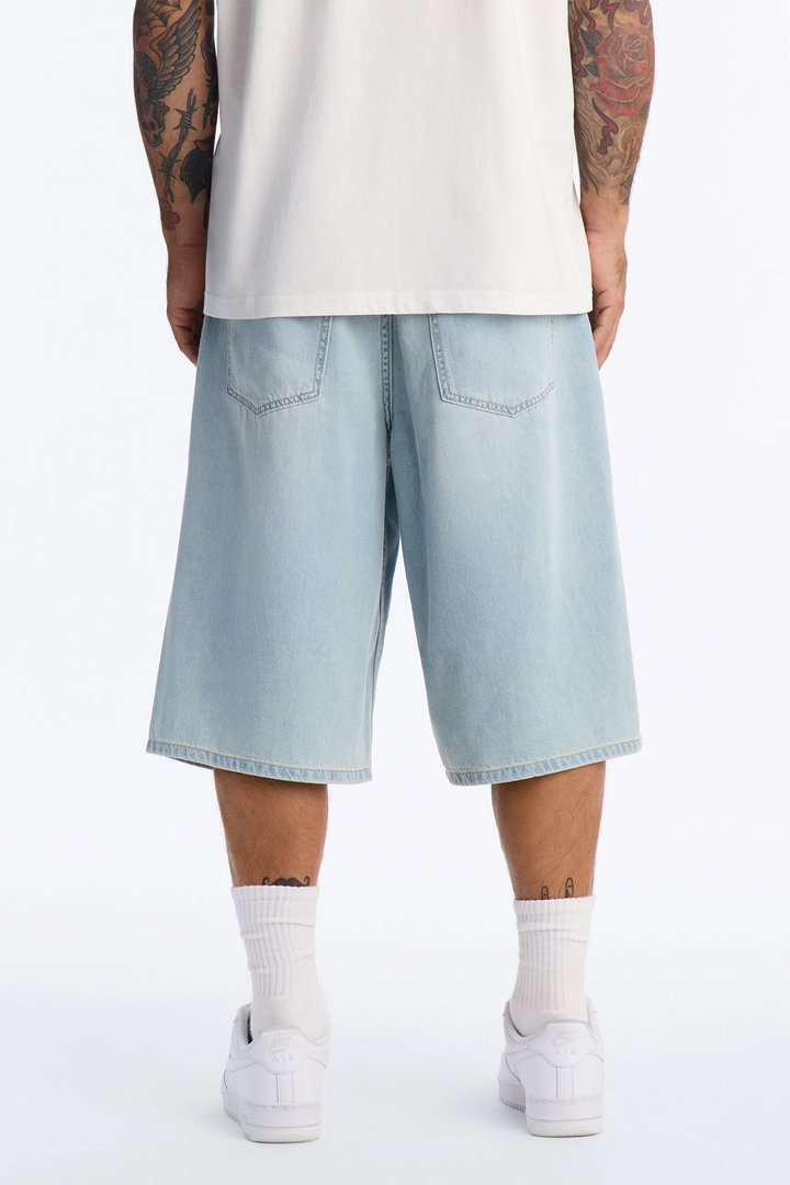 Everyday Hemp Baggy Denim Short - Light Blue Wash