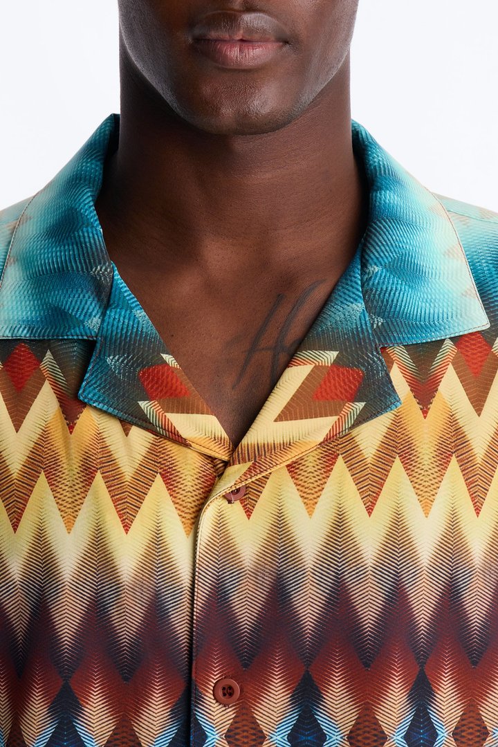 Relaxed Geometric Blur Cuban Collar Button Up Shirt - Multi Color