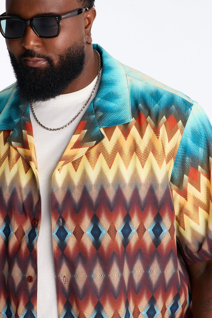 Relaxed Geometric Blur Cuban Collar Button Up Shirt - Multi Color