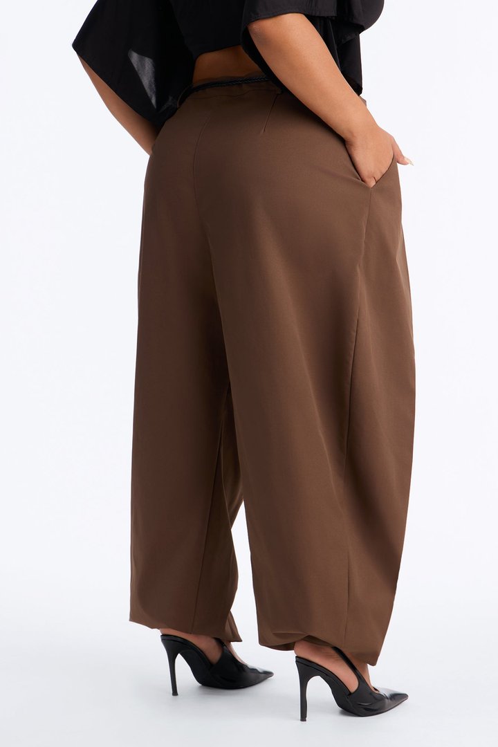 Hailey High Rise Tassel Jogger Trouser - Mocha